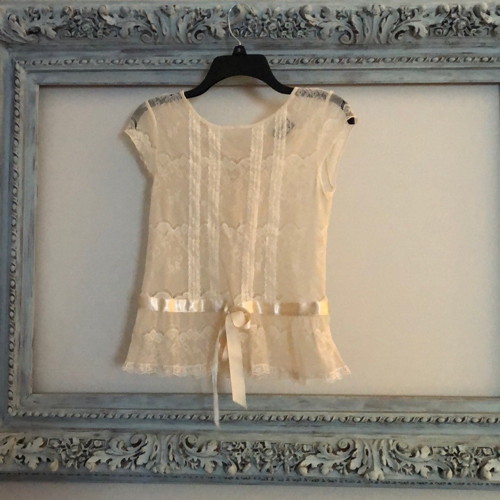 Lace shirt